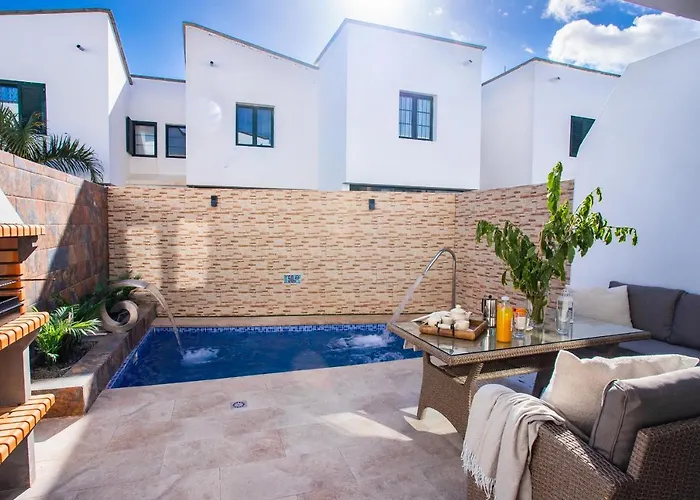 Casa Evelyn Piscina Climatizada