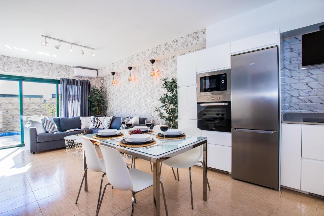 Casa Evelyn Piscina Climatizada Vakantiehuis