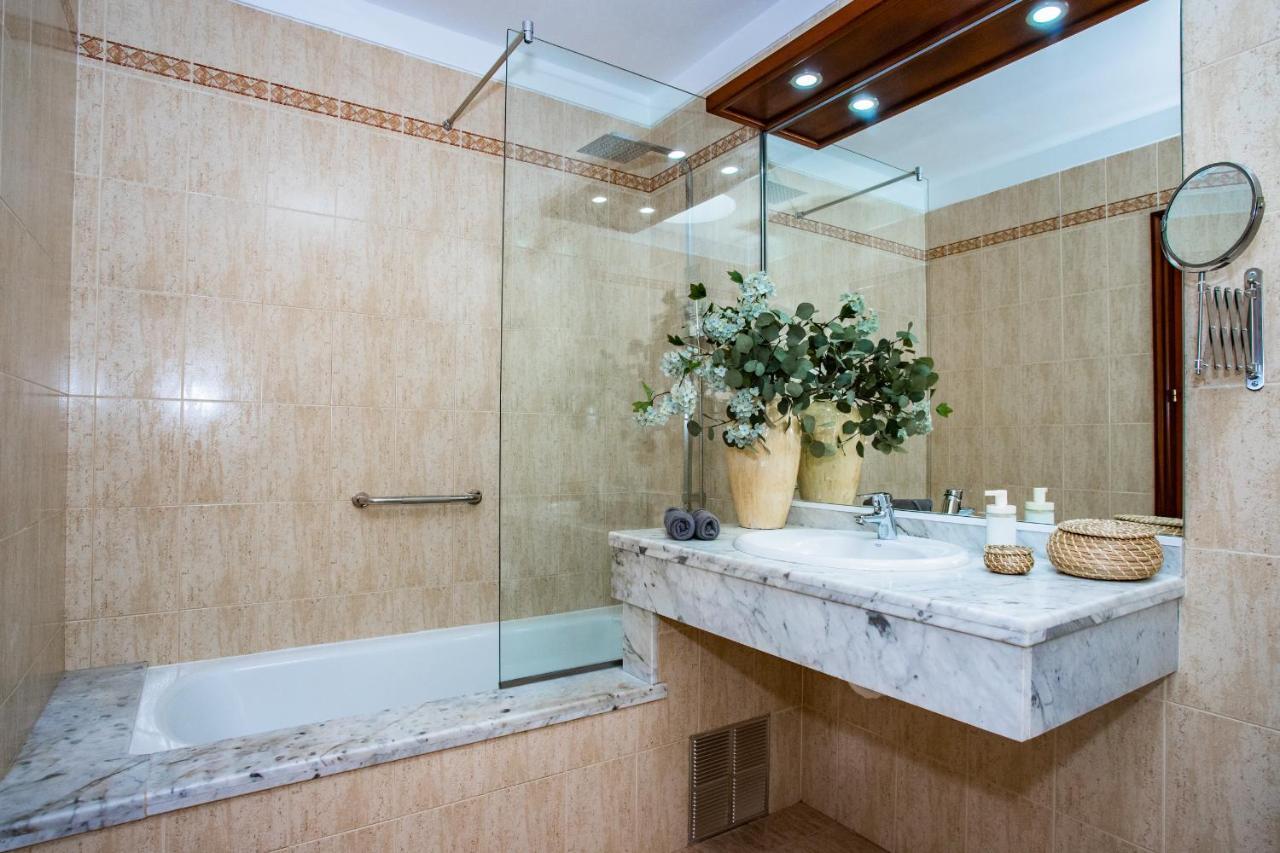 Vakantiehuis Casa Evelyn Piscina Climatizada *